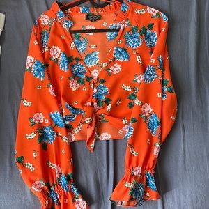 TopShop Cropped Floral Blouse Size US 8